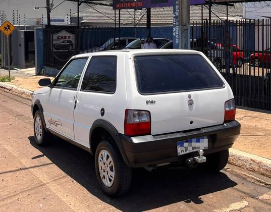 FIAT UNO 1.0 MPI MILLE WAY ECONOMY 8V FLEX 2P MANUAL